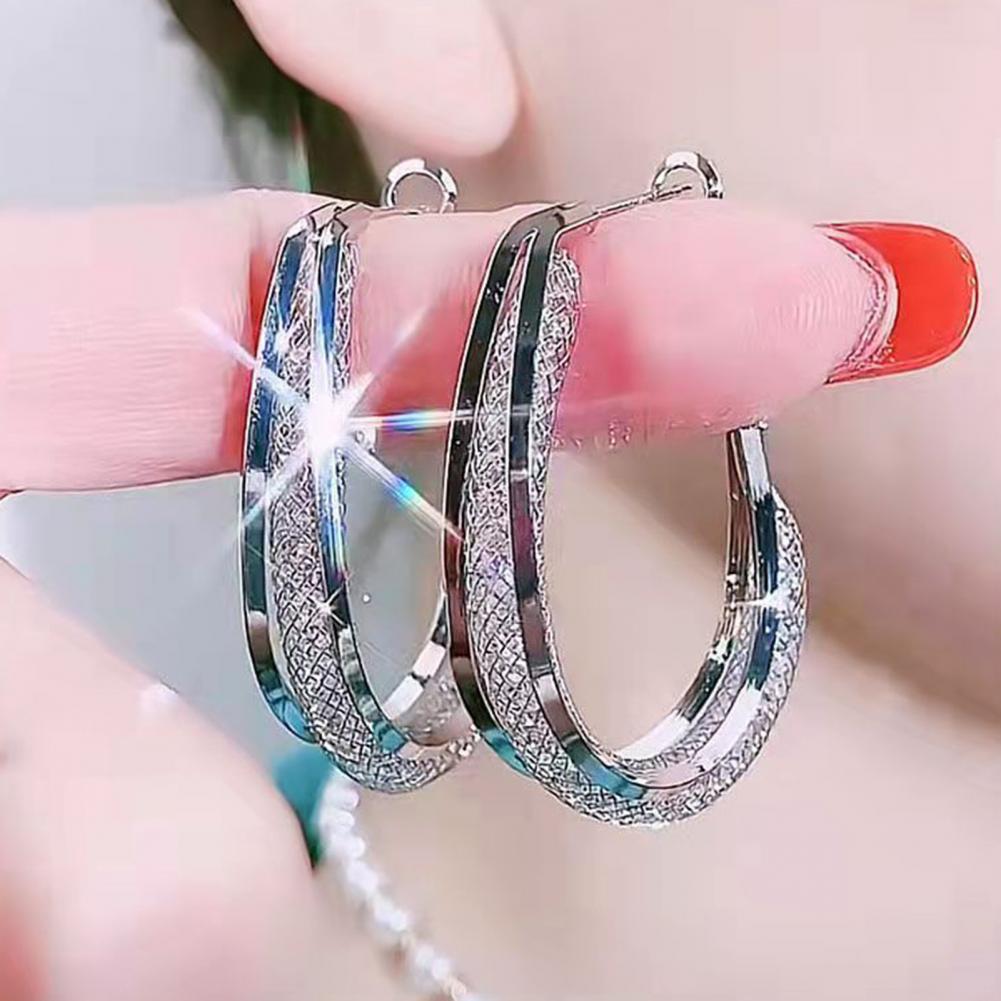 Donna | Oval glossy hoop earrings