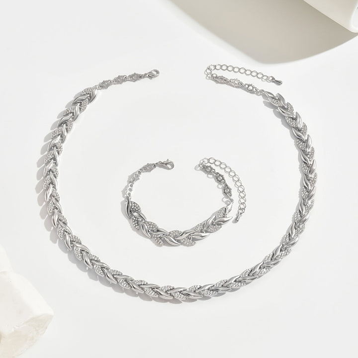 Leanne | Elegant glass fish tail set with crystals