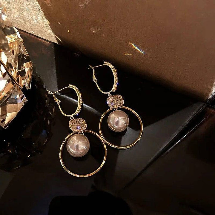 Paola Pearl Earrings