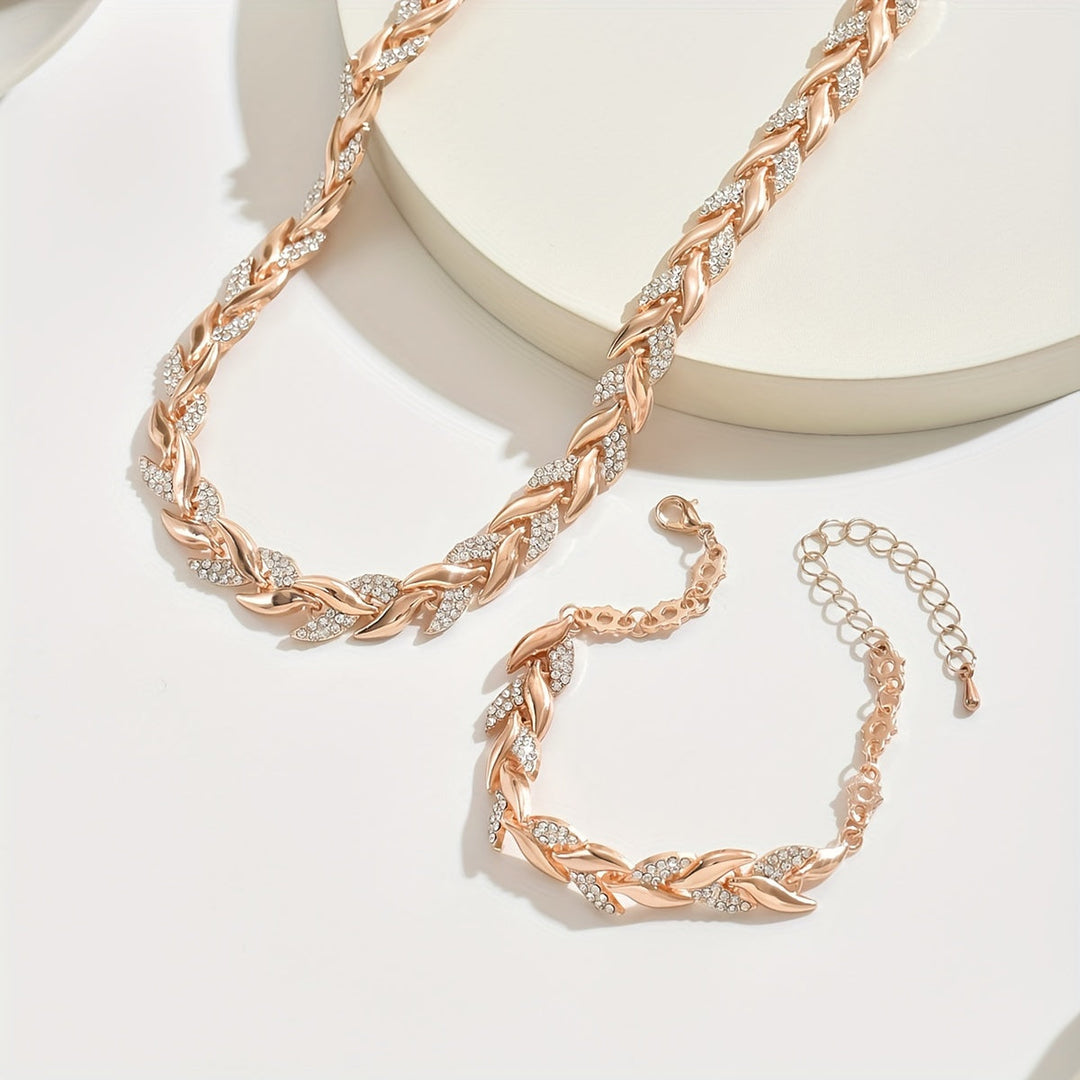 Leanne | Elegant glass fish tail set with crystals