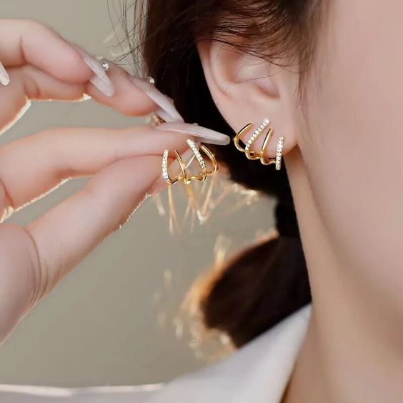 Evi | Spiral Ear Cuff Earrings