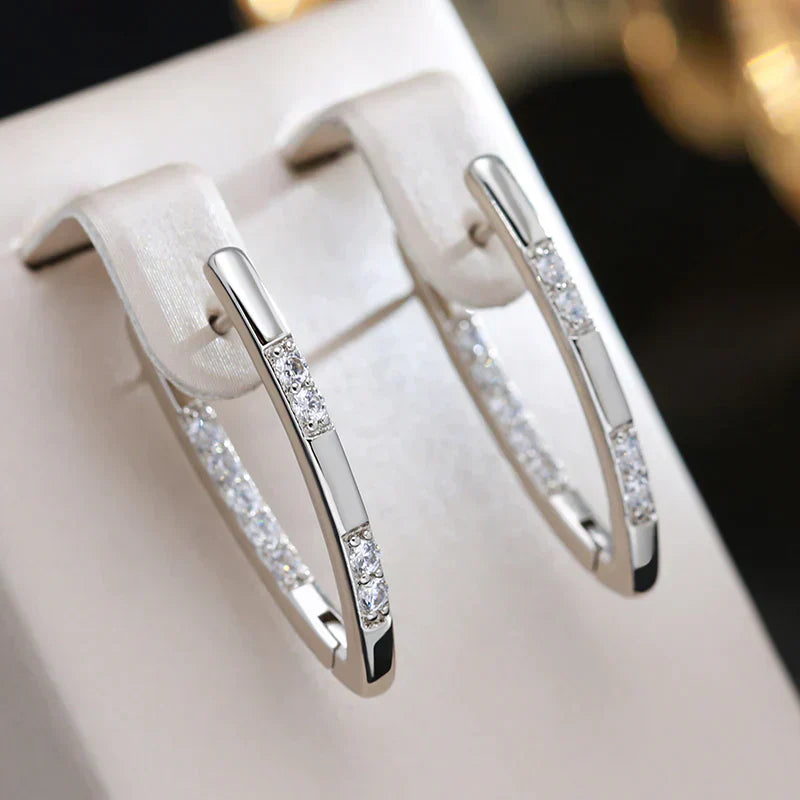 Nicole | Elegant Zirconia Earrings in Gold